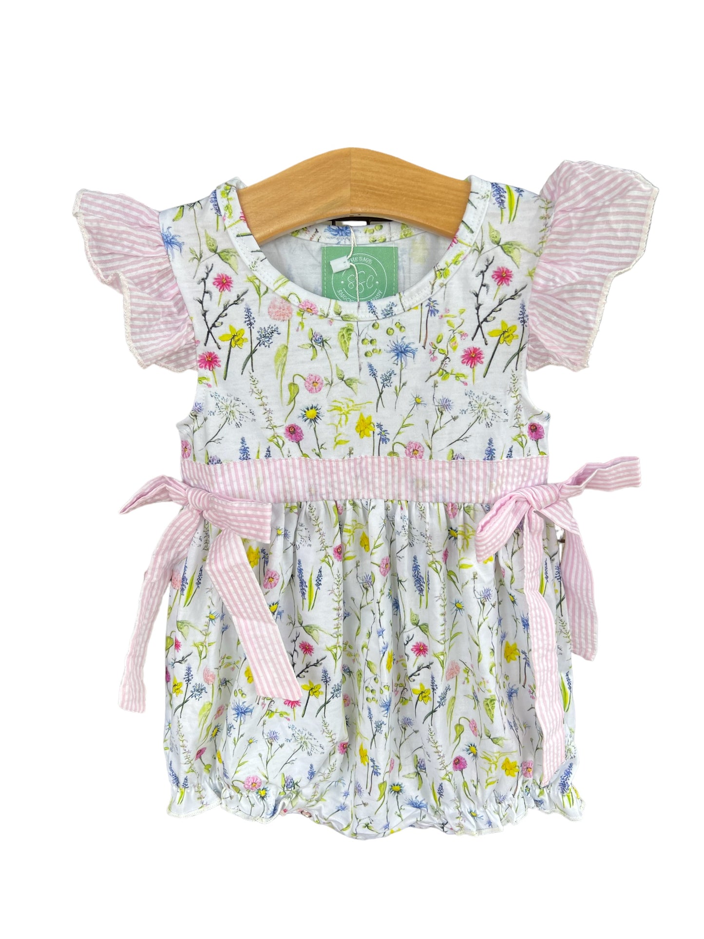 Floral Bubble with Seersucker cap sleeves and pink seersucker ties on each side snaps at legs